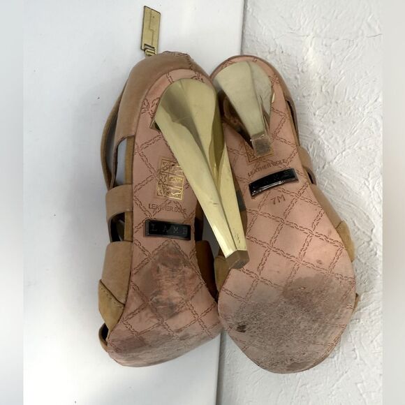 L.A.M.B. Dominica Tan Peep-Toe Gold Heel size 7 - Picture 6 of 6